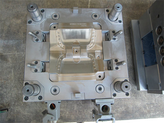 Plastic Injection Mould Company