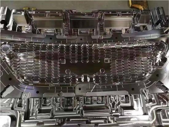 Professional OEM Injection Auto Bumper Mould